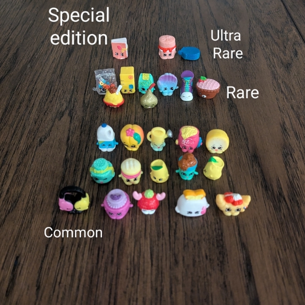 Shopkins Collectible Figures Set